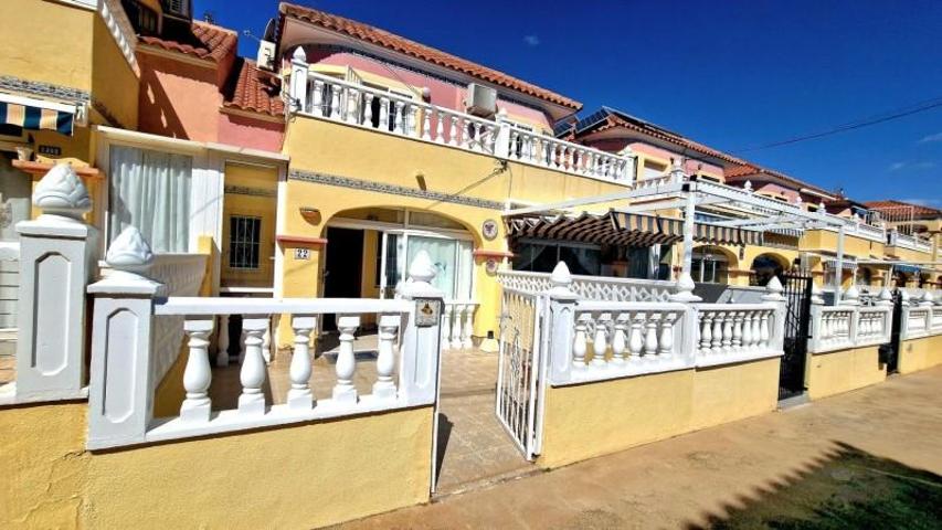 Adosada en venta en Torrevieja, La Siesta - El Salado - Torreta photo 0