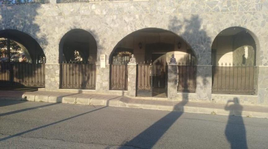 Casa en venta en Somontín, Centro photo 0