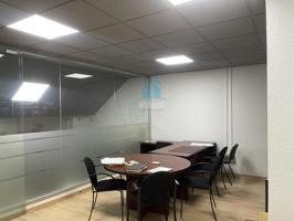 Local comercial en venta en Valencia, Nou Moles photo 0
