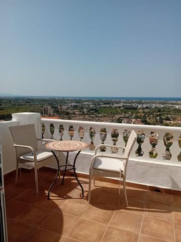 Bungalow en venta en Denia, Montgó photo 0