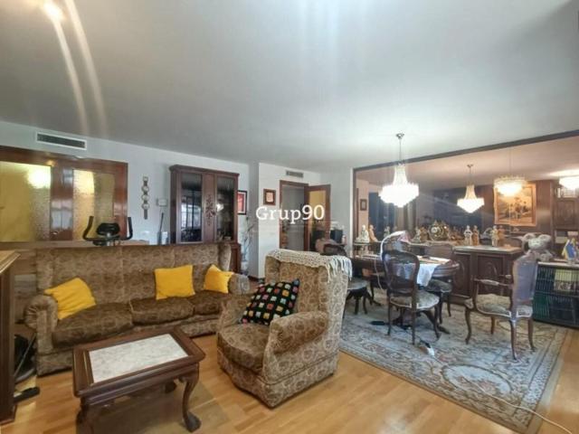 Piso en venta en Lleida, AVD. MADRID photo 0