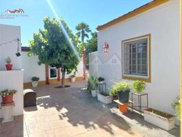 Casa con terreno en venta en Sax photo 0