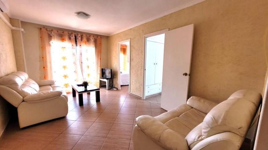 Apartamento en venta en Torrevieja, Playa del cura photo 0