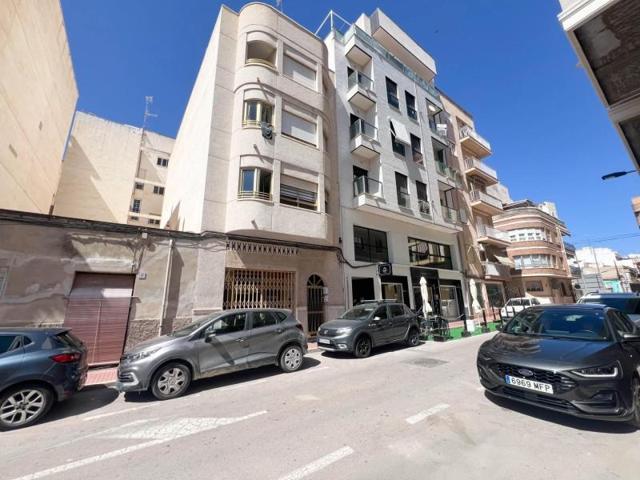 Apartamento en venta en Santa Pola, Playa Levante photo 0