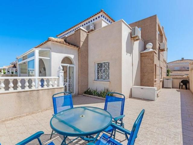 Bungalow en venta en Torrevieja, Aguas Nuevas photo 0