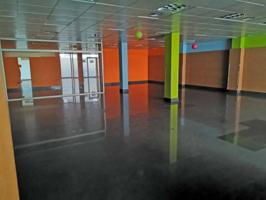 Local comercial en venta en Lleida, Segrià photo 0