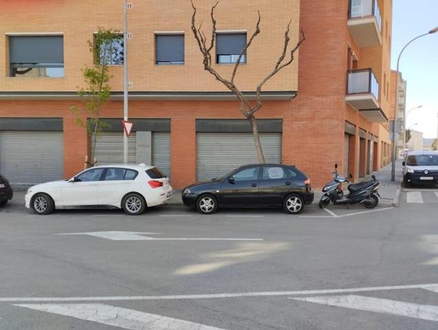 Local comercial en venta en Igualada, Barri de Les Flors photo 0