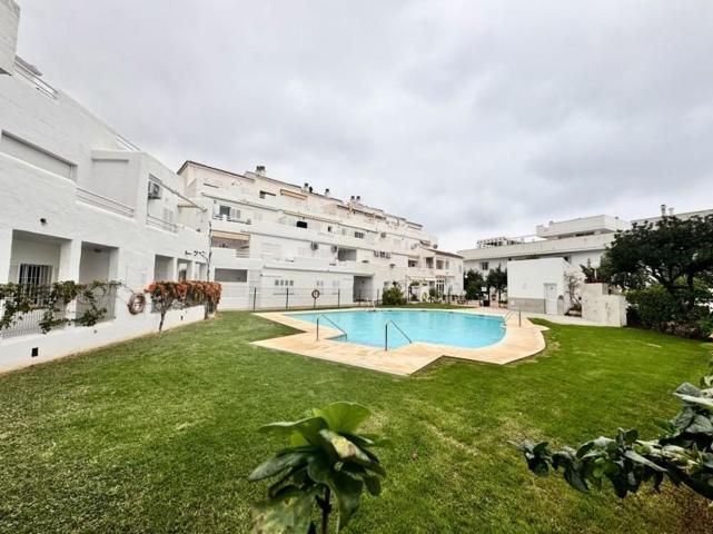 Planta baja en venta en Fuengirola, Torreblanca del Sol photo 0