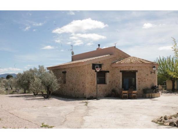 Casa con terreno en venta en Villena photo 0