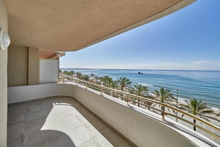 Piso en venta en Calafell, L Estany photo 0
