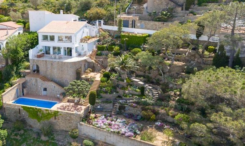 Apartamento en venta en Roses, Puig Rom photo 0