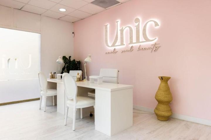 Local comercial en alquiler en Mahón-Maó, Menorca photo 0