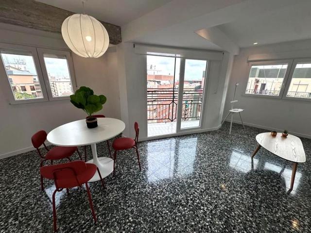 Piso en alquiler en Castellón de la Plana photo 0