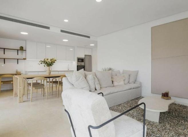 Planta baja en alquiler en Estepona, Estepona East - Selwo photo 0