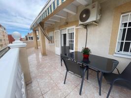 Aticos en venta en Torrevieja, Playa de los locos photo 0