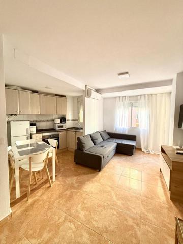 Apartamento en venta en Torrevieja photo 0