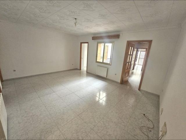 Piso en venta en Sant Celoni, CENTRE photo 0