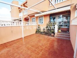 Adosada en venta en Torrevieja, La Siesta - El Salado - Torreta photo 0