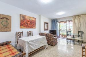 Piso en venta en Granada, Vergeles photo 0