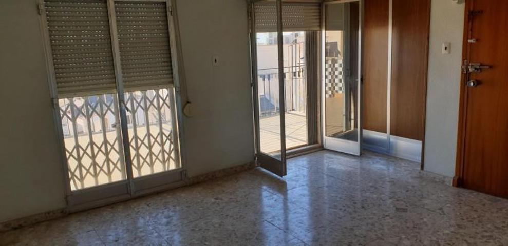 Piso en venta en Elche, Plaza Crevillente photo 0
