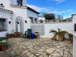Chalet en venta en L'Escala, Centre photo 0