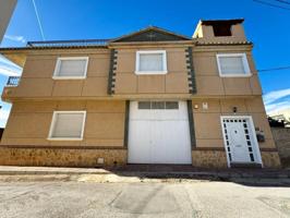 Casa en venta en Orihuela, La Murada-Los Vicentes photo 0
