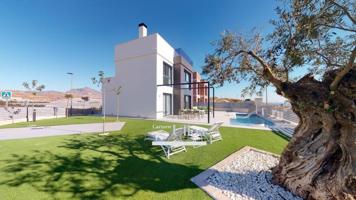 Casa en venta en Mutxamel, Dorado Country Club photo 0