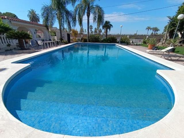 Chalet en venta en Elche, Daimes photo 0