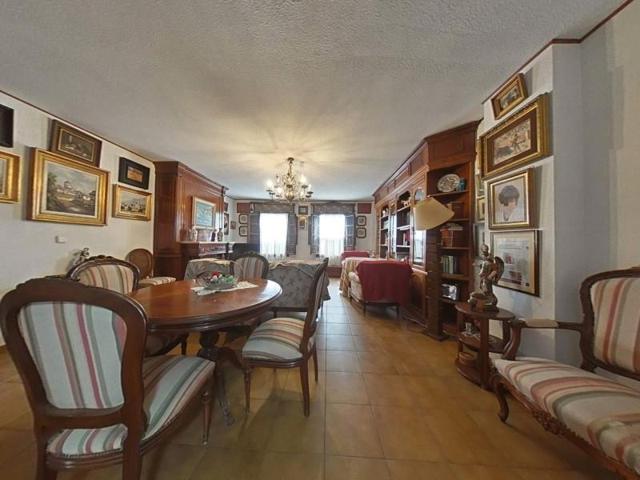 Adosada en venta en Córdoba, Centro photo 0