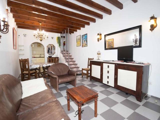 Casas de pueblo en venta en Denia, Centro photo 0