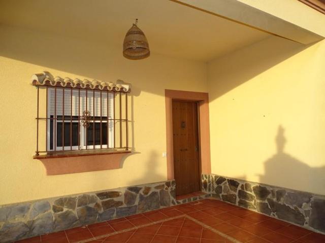 Chalet en venta en Chiclana de la Frontera, Entrada a Chiclana photo 0