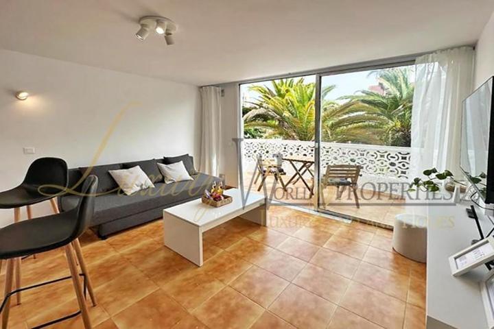 Apartamento en venta en Playa de las Américas, Calle Noelia Afonso Cabrera, 38660 photo 0