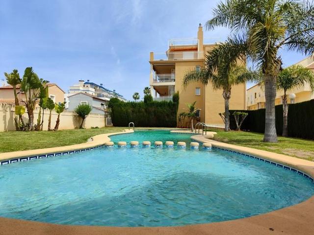 Apartamento en venta en Denia, Playa Las Marinas photo 0