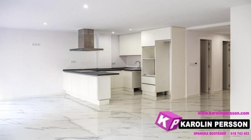 Piso en venta en Santa Pola, Calle Elche, 03130 photo 0