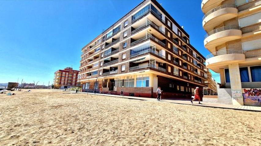 Apartamento en venta en Torrevieja, La Mata pueblo photo 0