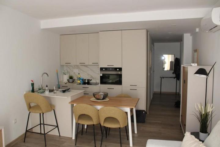 Apartamento en venta en Fuengirola, Centro - Avda. de Mijas photo 0