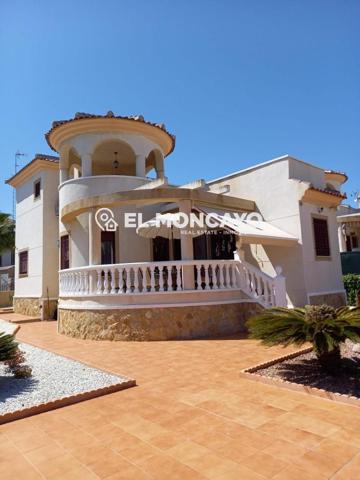 Chalet en venta en San Fulgencio, La Marina Urbanizacion photo 0
