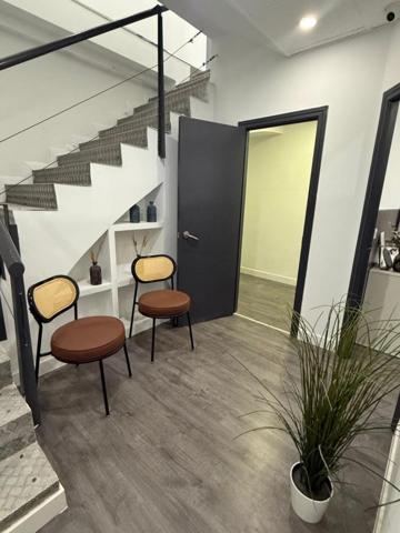 Local comercial en alquiler en Madrid, Arturo Soria photo 0