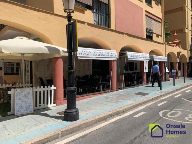 Local comercial en alquiler en Marbella, Costa del Sol Occidental-Área de Marbella photo 0