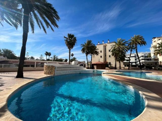 Apartamento en venta en Denia photo 0