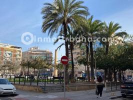 Apartamento en venta en Alicante, Altozano photo 0