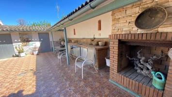Chalet en venta en Grañén, Aragon photo 0