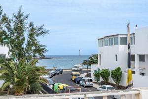 Local comercial en venta en Costa Teguise, Costa Teguise photo 0