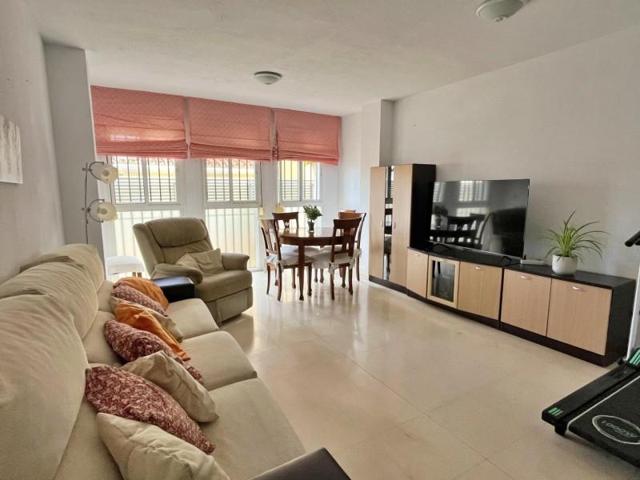 Piso en venta en Rincón de la Victoria, Cotomar photo 0