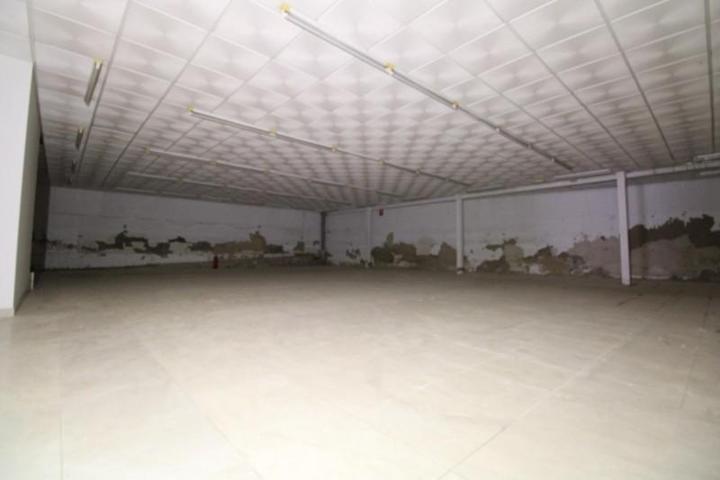 Local comercial en venta en Alicante, Carolinas bajas photo 0