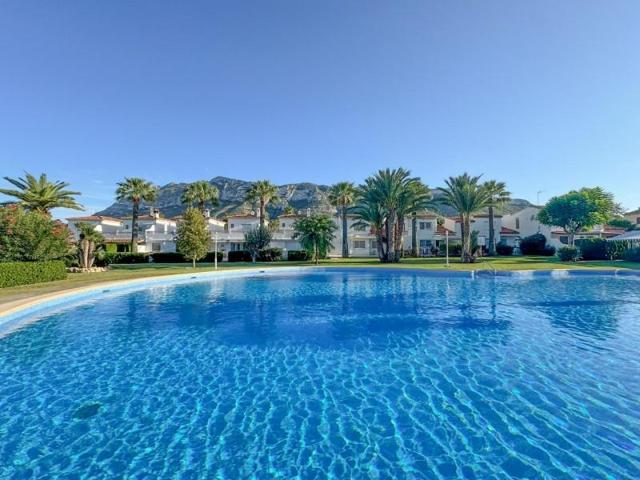 Adosada en venta en Denia, DENIA photo 0