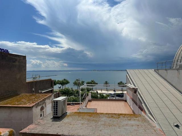 Piso en venta en Roses, Centre photo 0