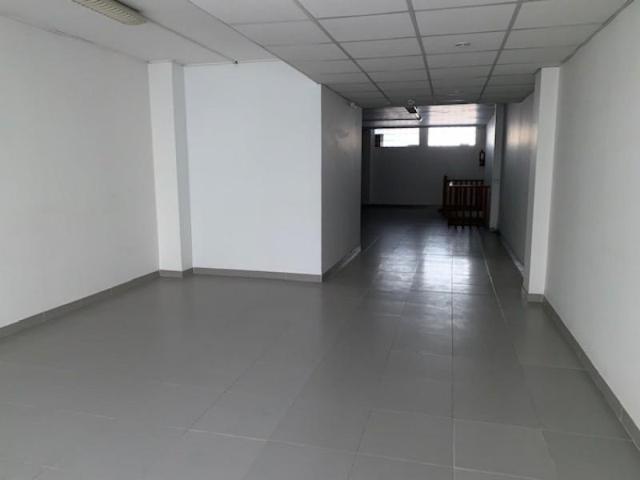 Local comercial en venta en El Vendrell, Centro photo 0