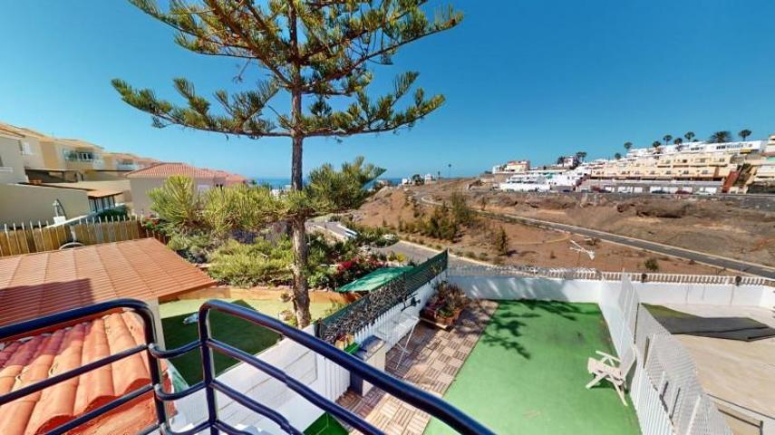 Adosada en venta en Mogán, Arguineguín, Loma Dos photo 0