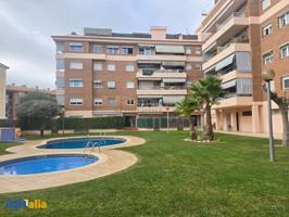 Piso en venta en Lloret de Mar photo 0